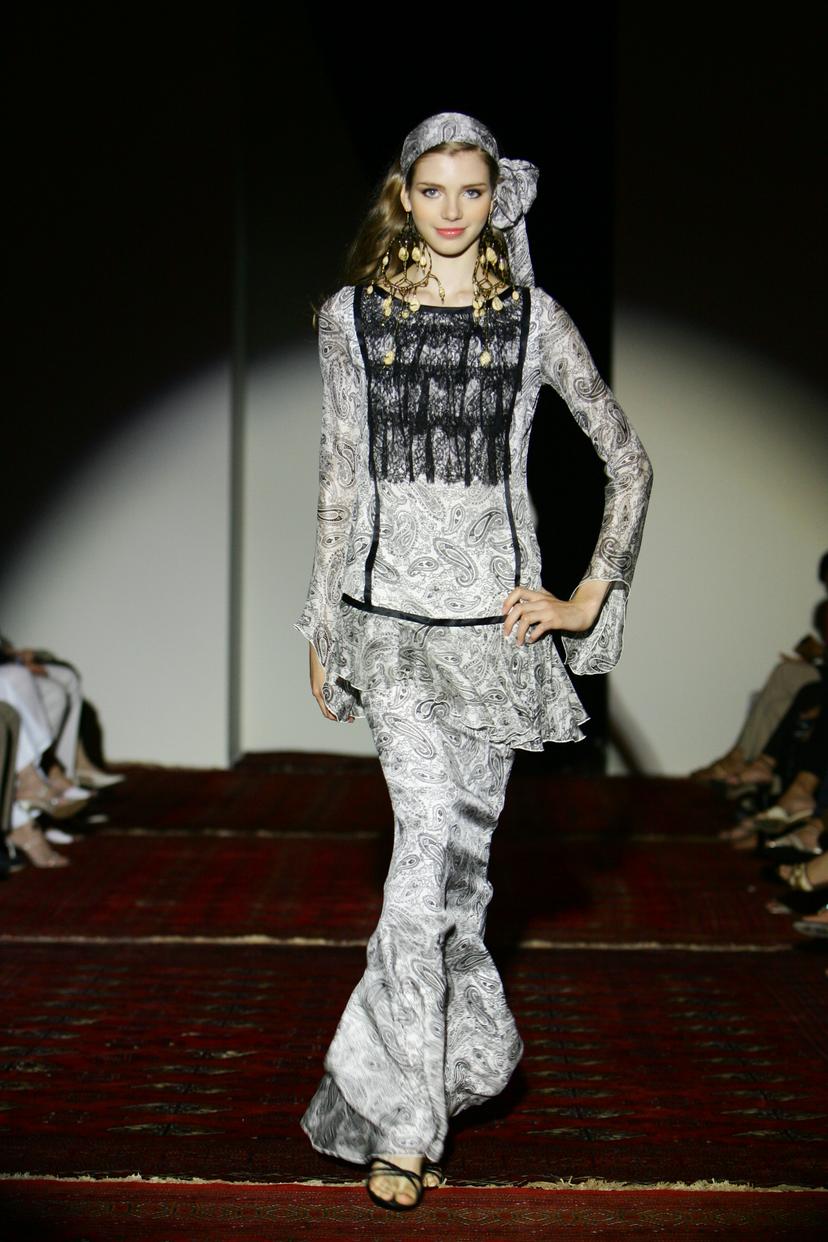 PETANG RAYA COLLECTION | 2006 | Look | 7