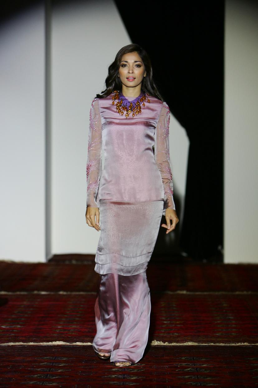 PETANG RAYA | 2006 | Look | 10